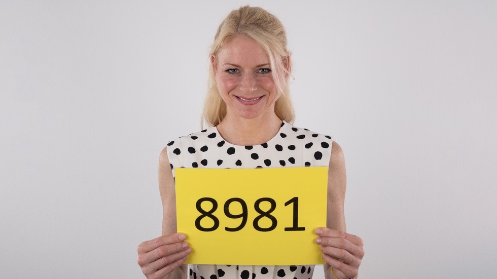Eva – Czech Casting 8981