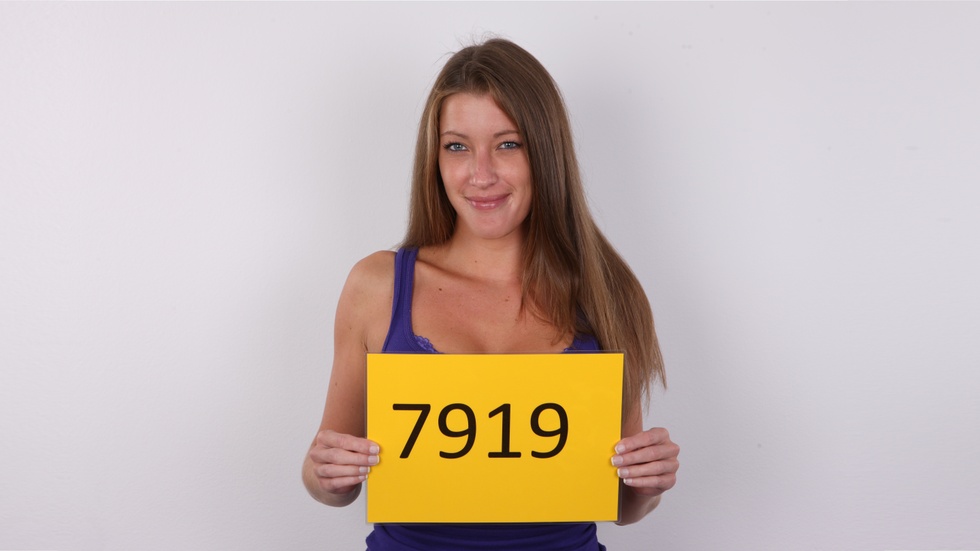 Eliska – Czech Casting 7919