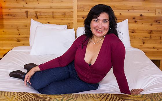 MomPOV: Carmela – Mexico MILF Loves Young Cock