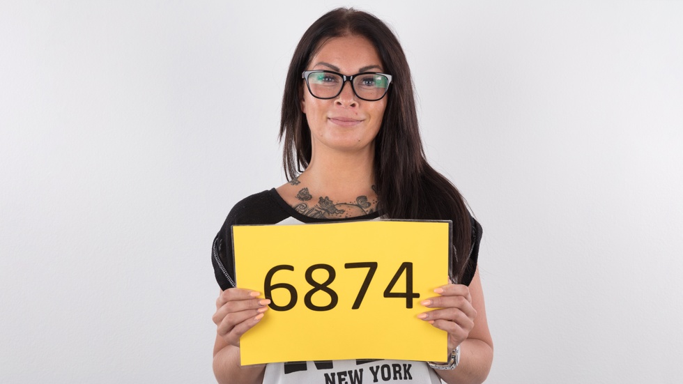 Niky – Czech Casting 6874